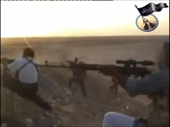 Mujahidin Shura Council insurgents attack an Iraqi National Guard camp in al-Adhaym, Diyala.