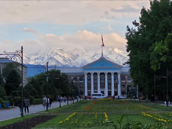 City hall in Bishkek (Owen Schalk).