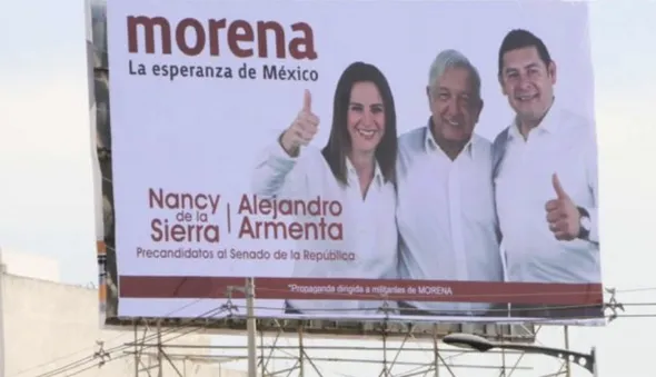 Political advertisements of DSA's sister party, MORENA, often show candidates, particularly of smaller offices or recognition, in relation to a larger figure or higher office.