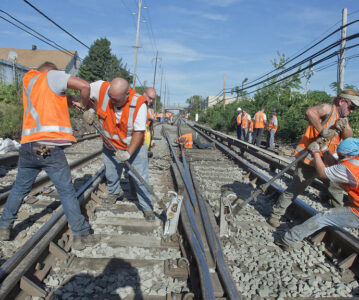 Thousands of Rail Workers Railroaded by the Teamsters Bureaucracy!  
